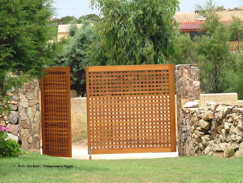 cancelli in carabottino Legno Teak e Iroko